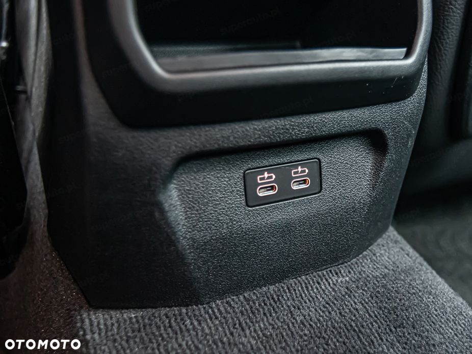 BMW Seria 2 216d M Sport - 23