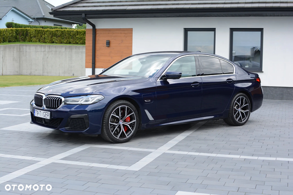 BMW Seria 5 545e xDrive M Sport sport