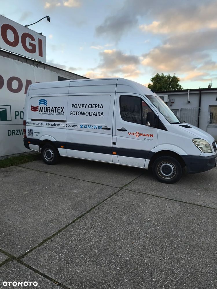 Mercedes-Benz Sprinter - 3