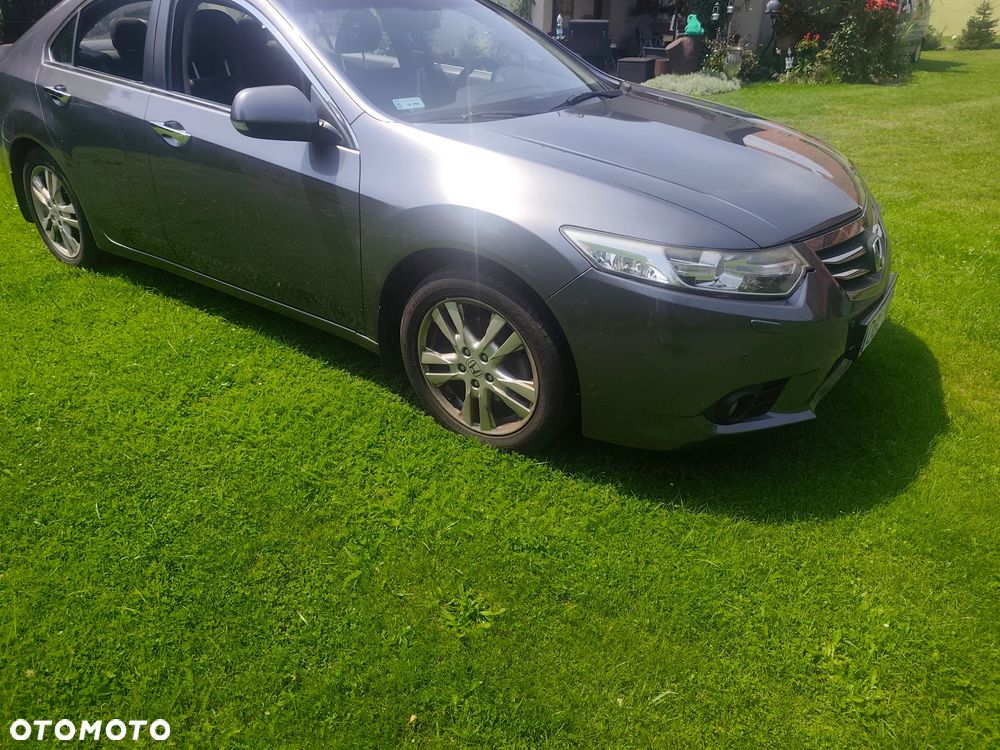 Honda Accord - 1