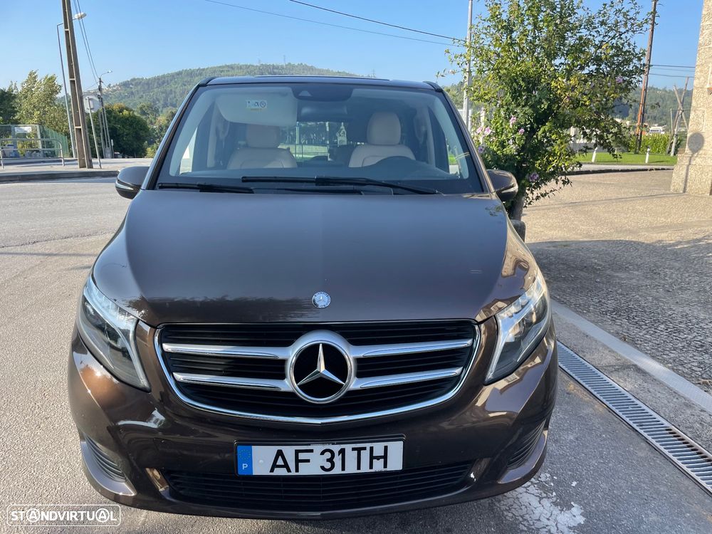 Mercedes-Benz V 220 CDI Longa Avantgarde - 3