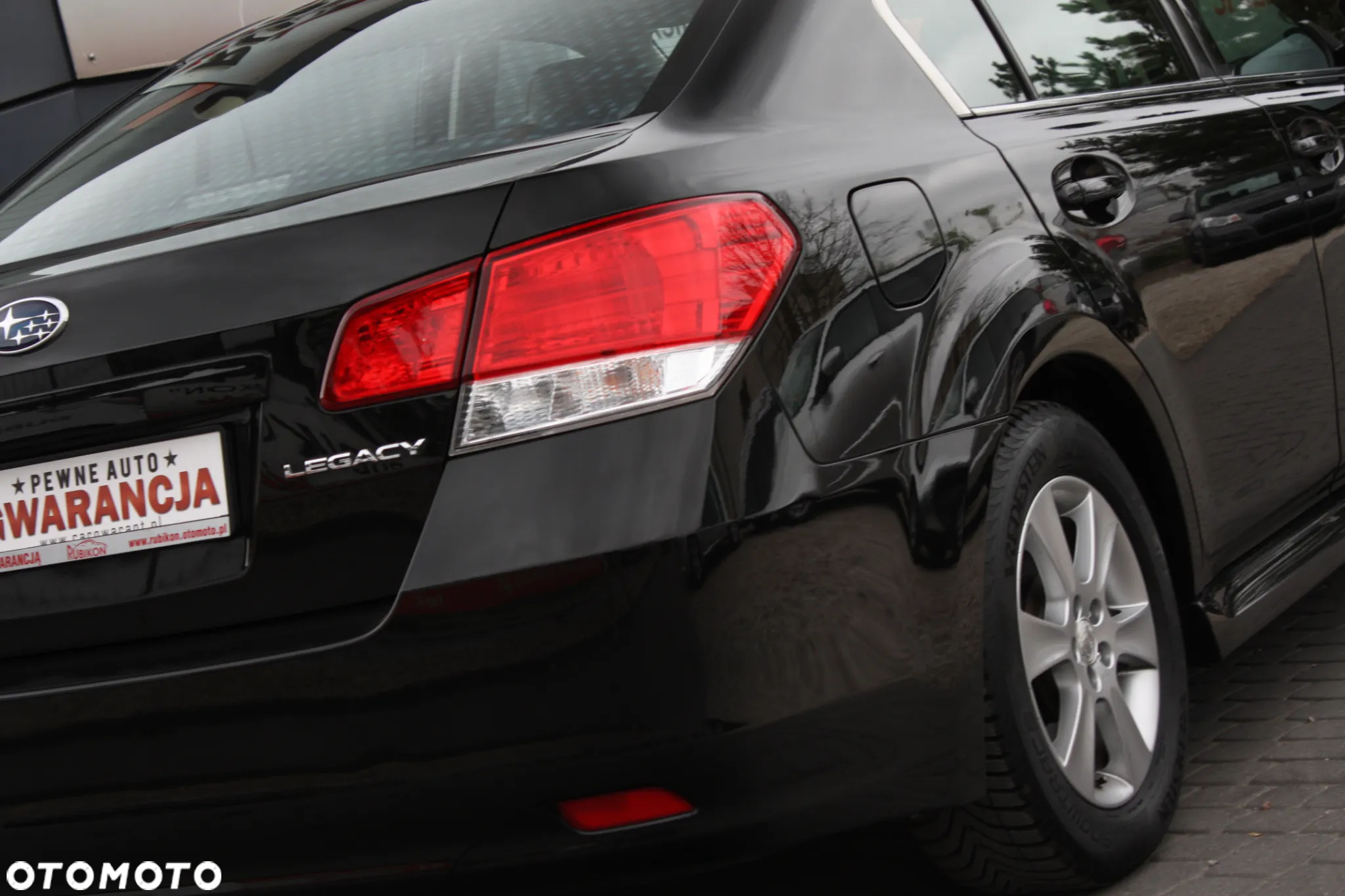 Subaru Legacy 2.5i Sport - 22