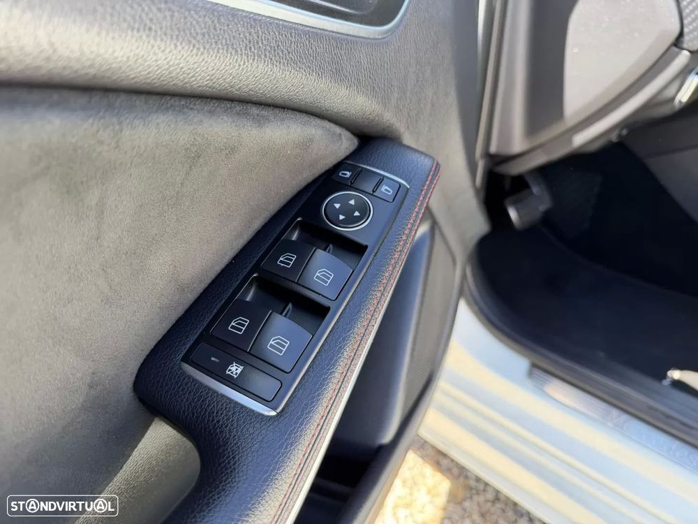 Mercedes-Benz A 180 CDI (BlueEFFICIENCY) 7G-DCT AMG Sport - 9