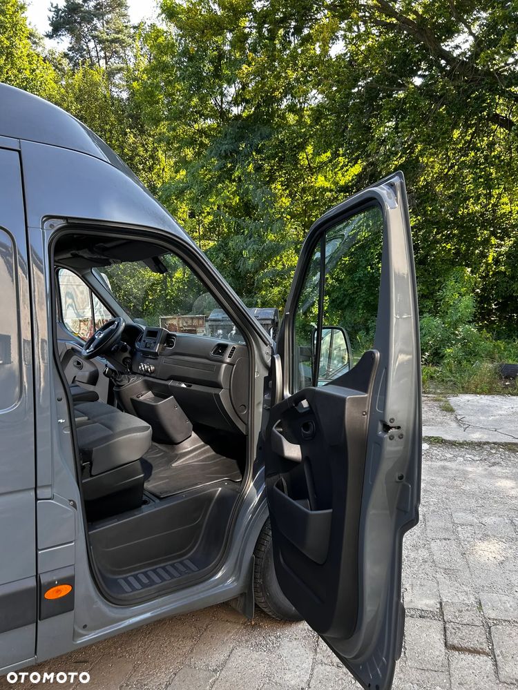 Renault Master - 10
