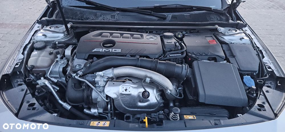 Mercedes-Benz CLA - 39