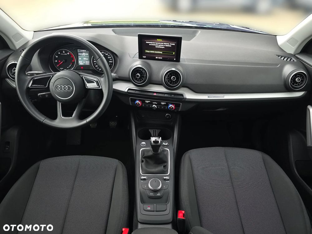 Audi Q2 30 TFSI - 17