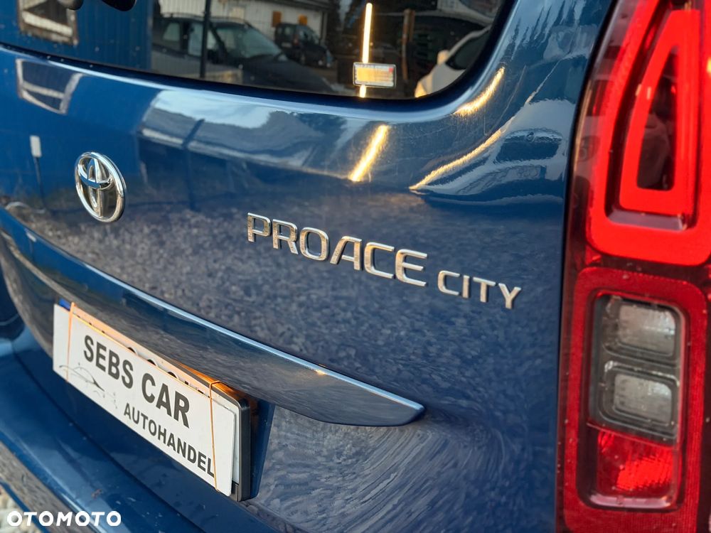 Toyota Proace City Verso 1.5 D-4D Family - 11