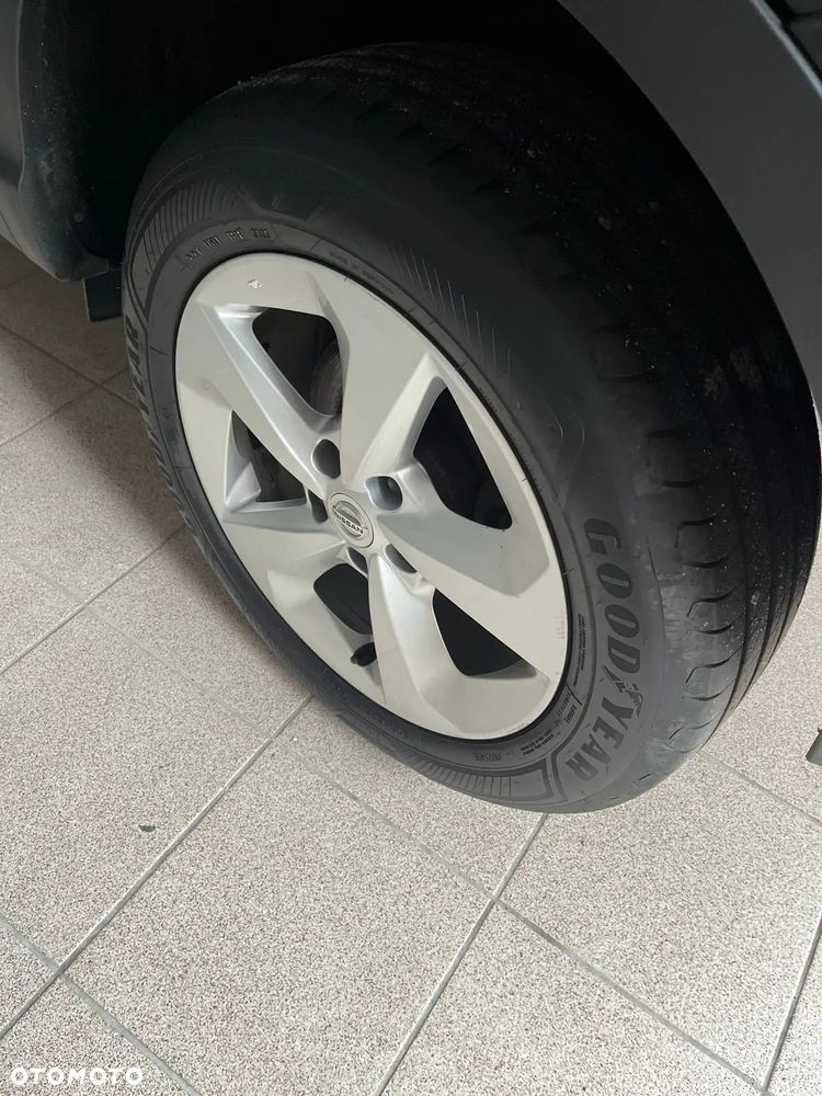 Nissan Qashqai 1.7 dCi ALL-MODE 4x4i N-CONNECTA - 9
