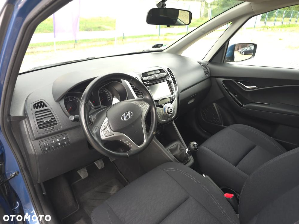 Hyundai ix20 1.4 BlueDrive Comfort - 22