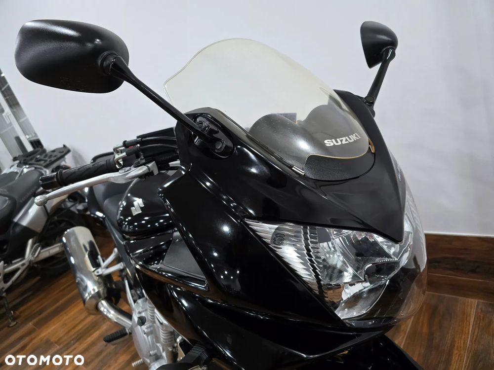 Suzuki Bandit - 22