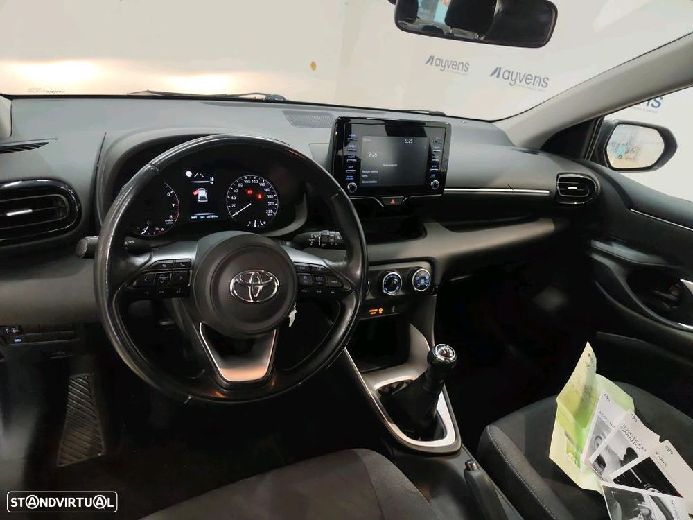 Toyota Yaris 1.0 VVT-i Comfort Plus - 8