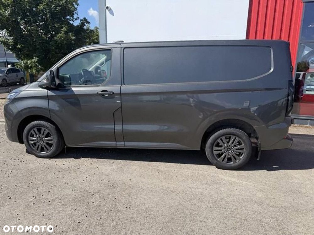Ford transit-custom Van Limited 2.0 EcoBlue 150KM M6 FWD 320 L1 - 9