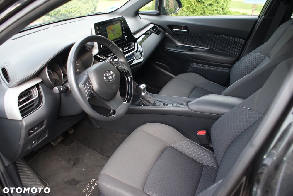 Toyota C-HR - 5