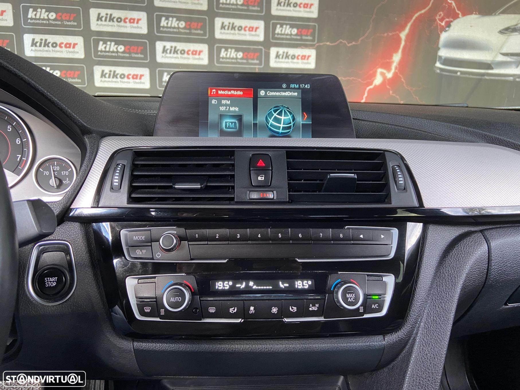 BMW 330 e iPerformance Pack M - 19