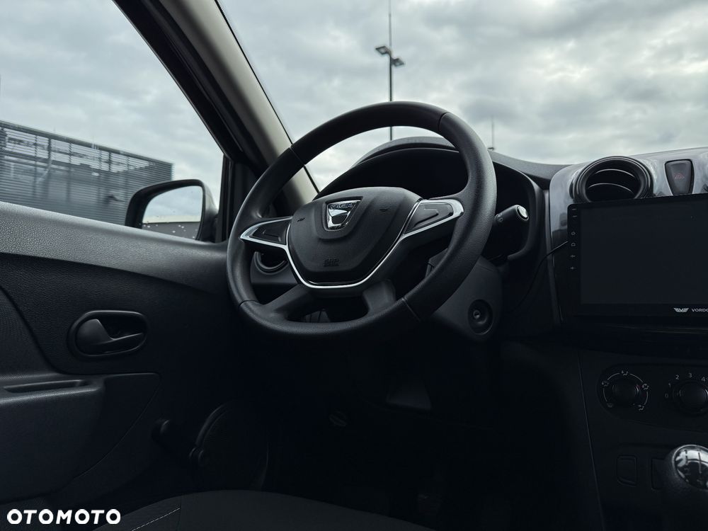 Dacia Sandero SCe 75 Essential - 17