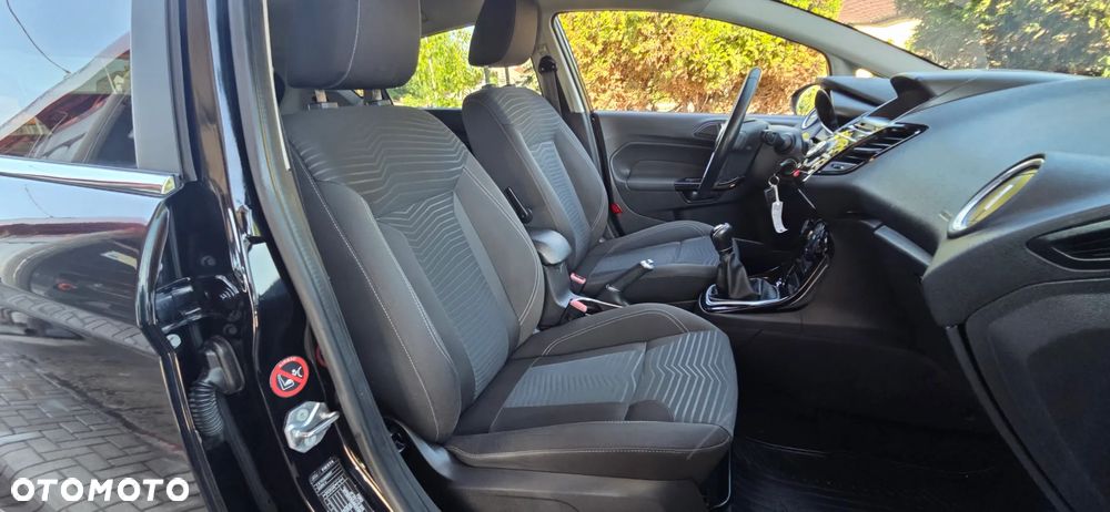 Ford Fiesta 1.0 EcoBoost Platinium X - 37