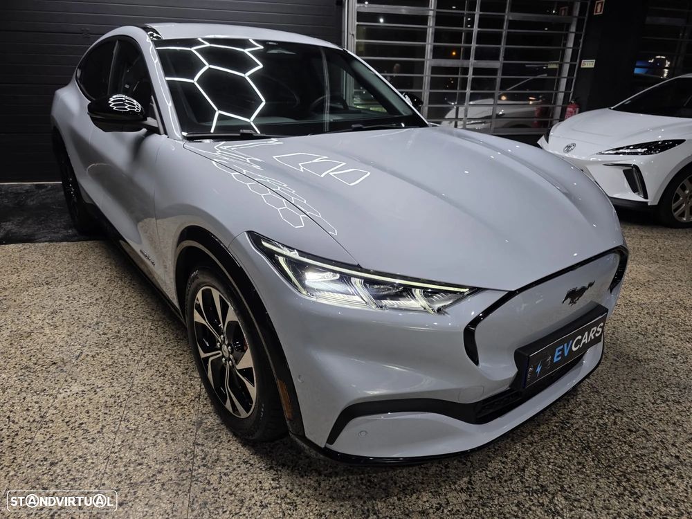 Ford Mustang Mach-E AWD PREMIUM - 12