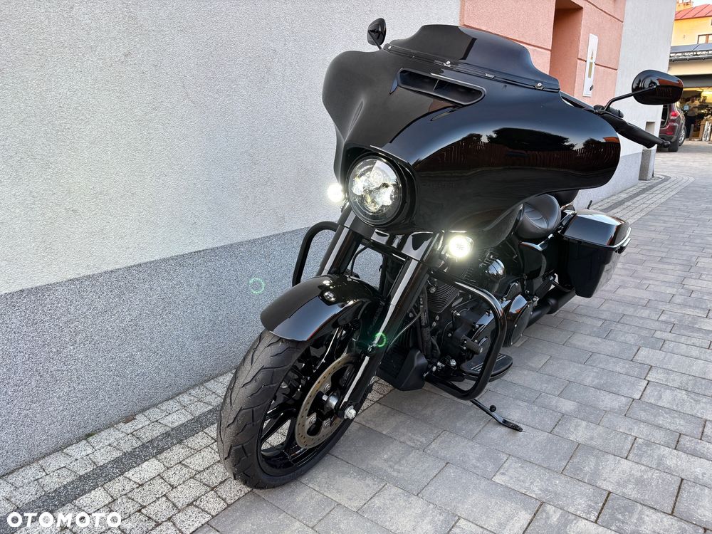 Harley-Davidson Touring Street Glide - 7