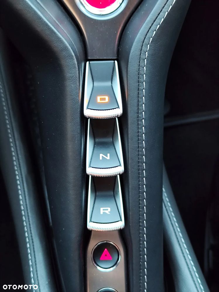 McLaren 720S Coupe Performance - 22