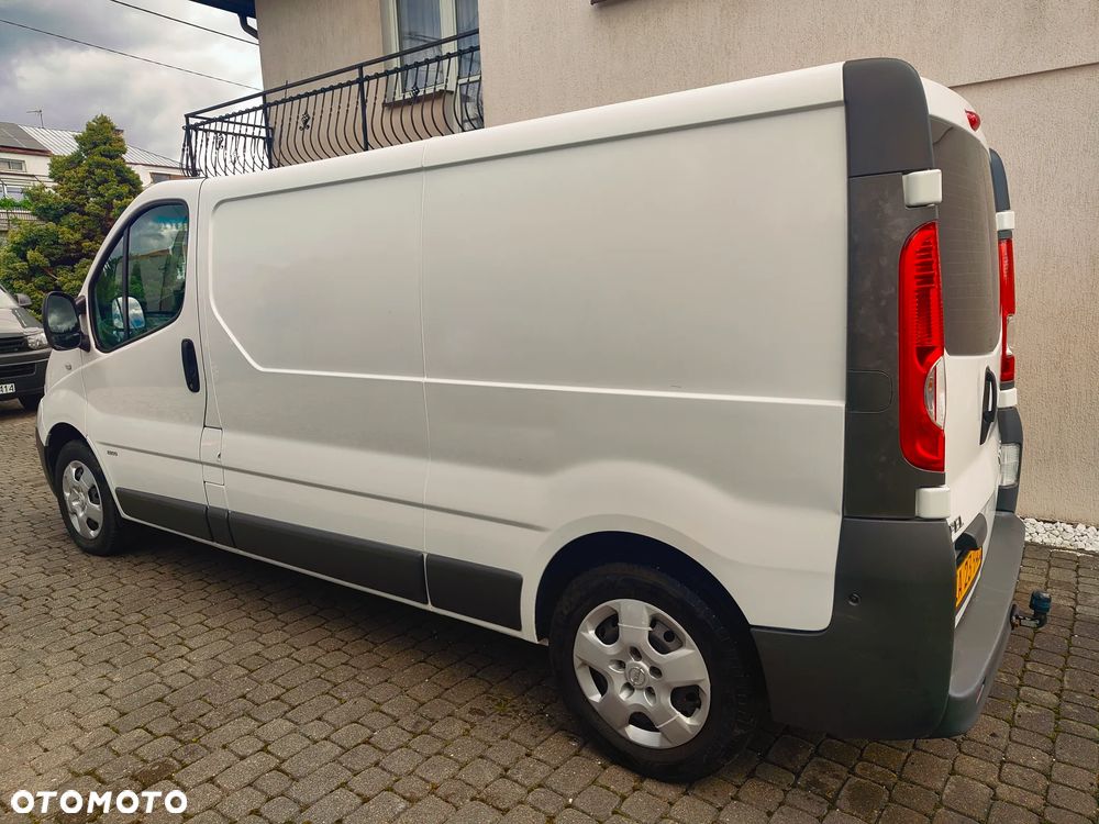 Opel Vivaro - 4