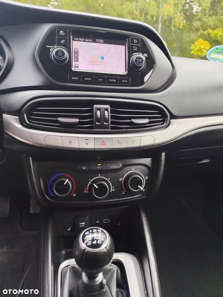 Fiat Tipo 1.4 T-Jet 16v Easy EU6d - 20