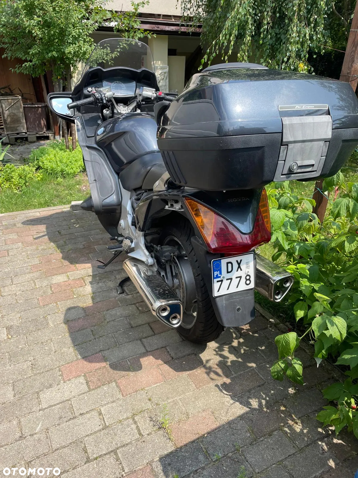 Honda ST - 3