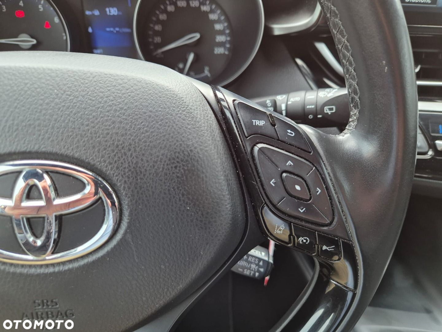 Toyota C-HR 1.2 T GPF Premium - 18