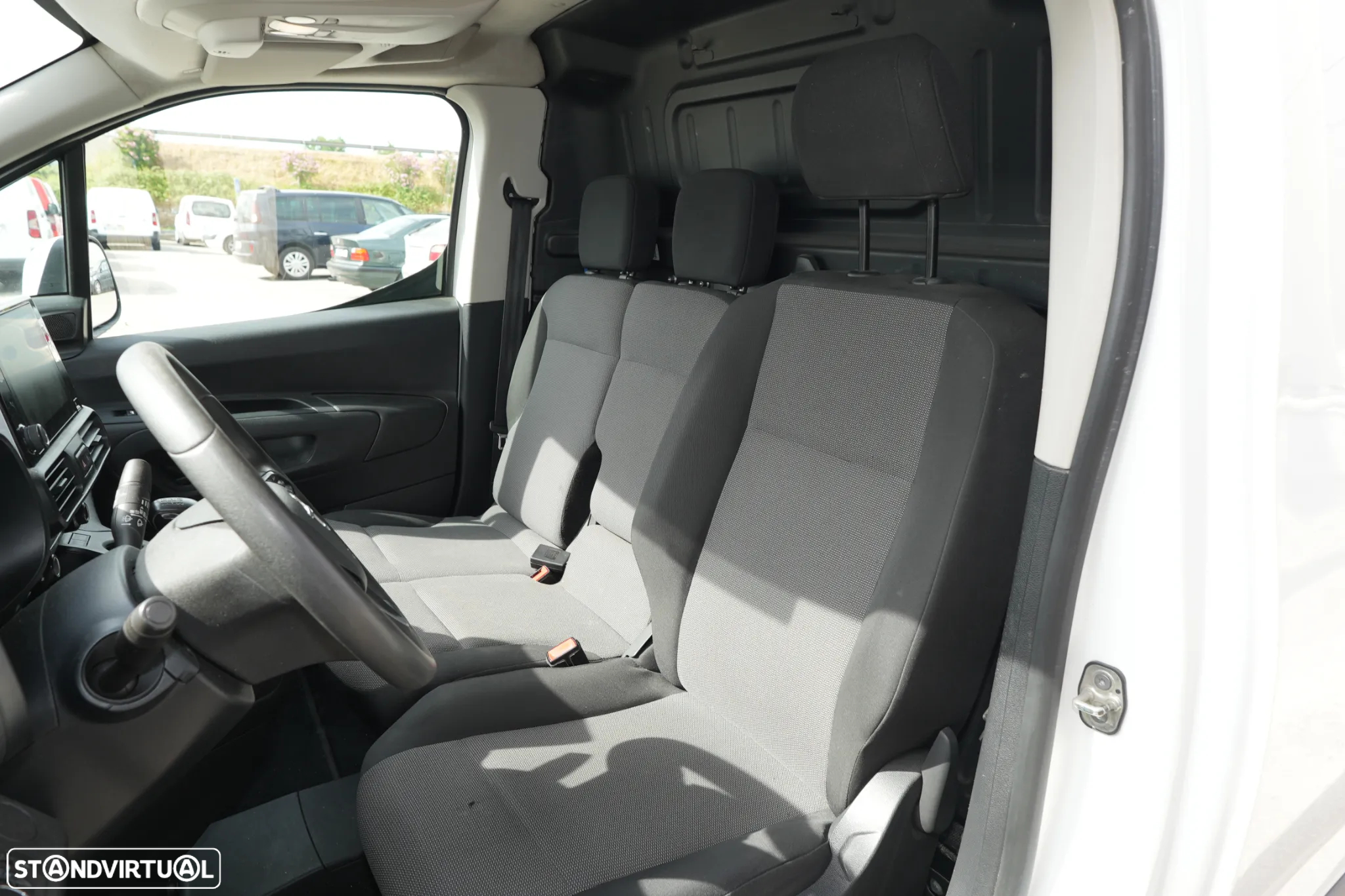 Opel Combo 1.5CDTI 102cv Ecrã Central - 10