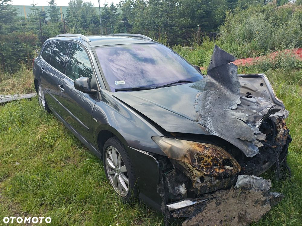 Renault Laguna - 1