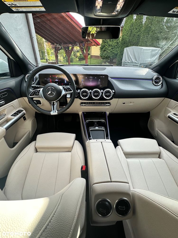 Mercedes-Benz GLA 250 4Matic 8G-DCT Edition Progressive Line - 3