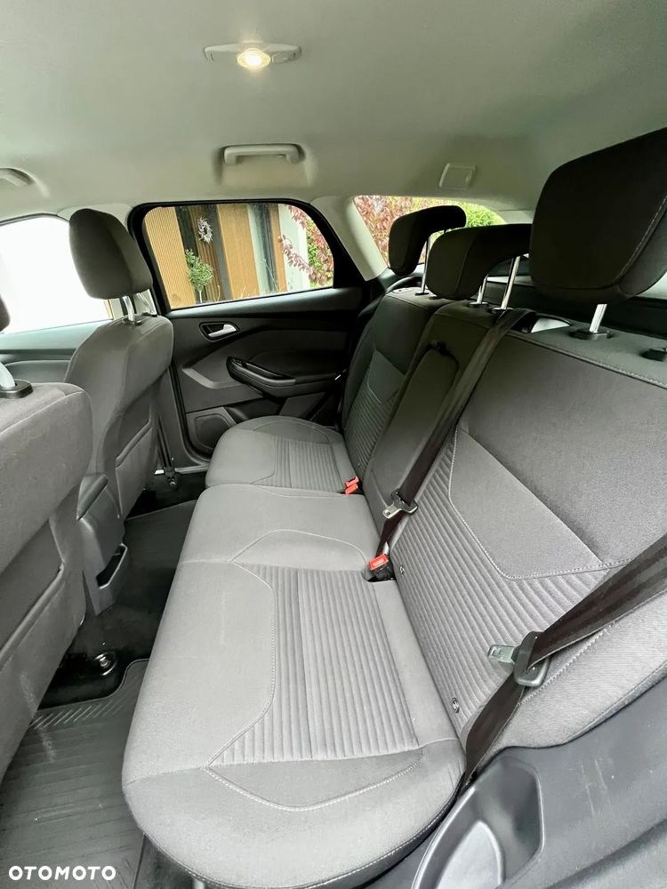 Ford Focus 1.5 EcoBoost Titanium ASS - 12