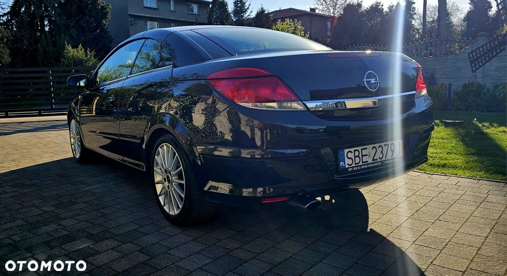 Opel Astra 1.8 Cosmo - 3