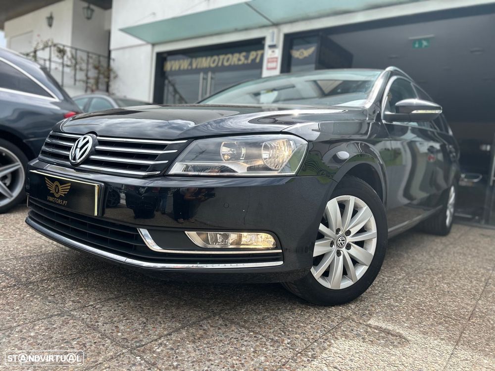 VW Passat Variant 1.6 TDI Confortline Navig - 1