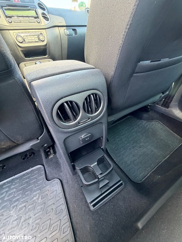 Volkswagen Tiguan - 9