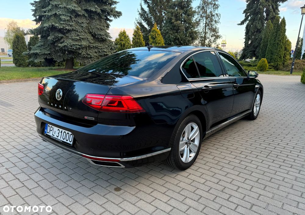 Volkswagen Passat 2.0 TSI 4Mot Highline DSG - 4