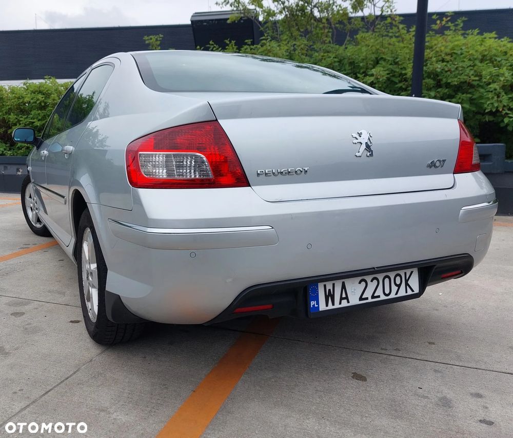 Peugeot 407 2.0 Premium Navtech - 5