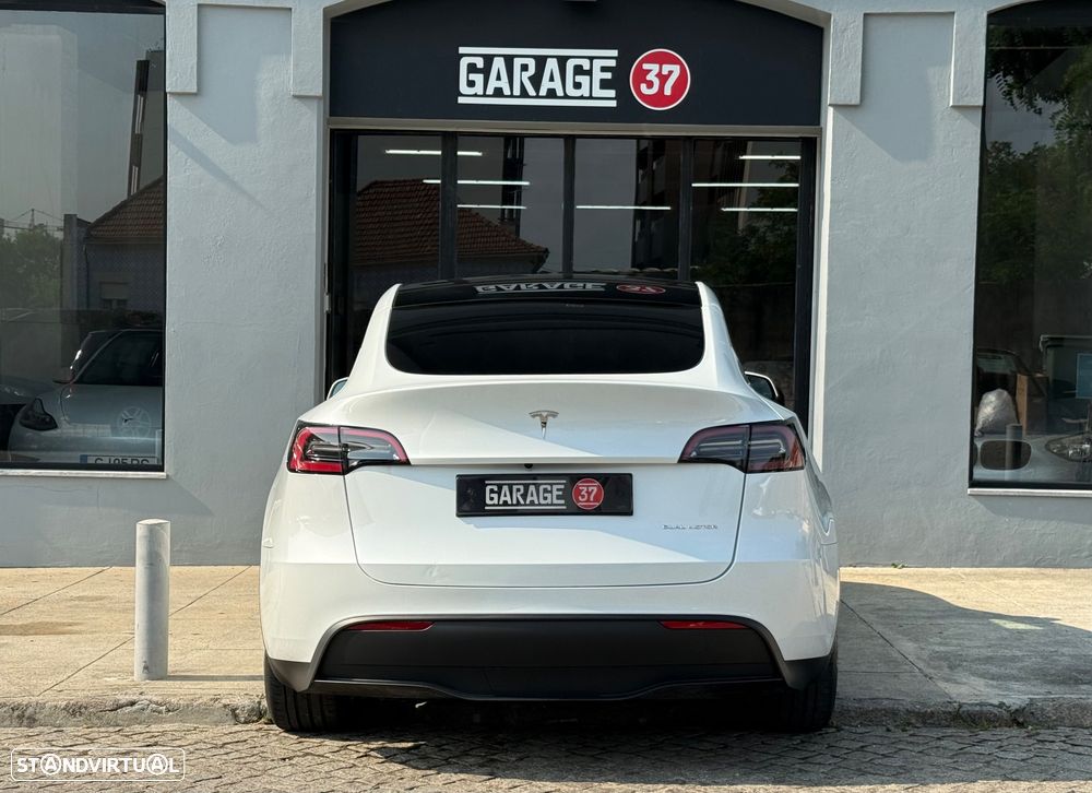 Tesla Model Y Long Range Dual Motor AWD - 7