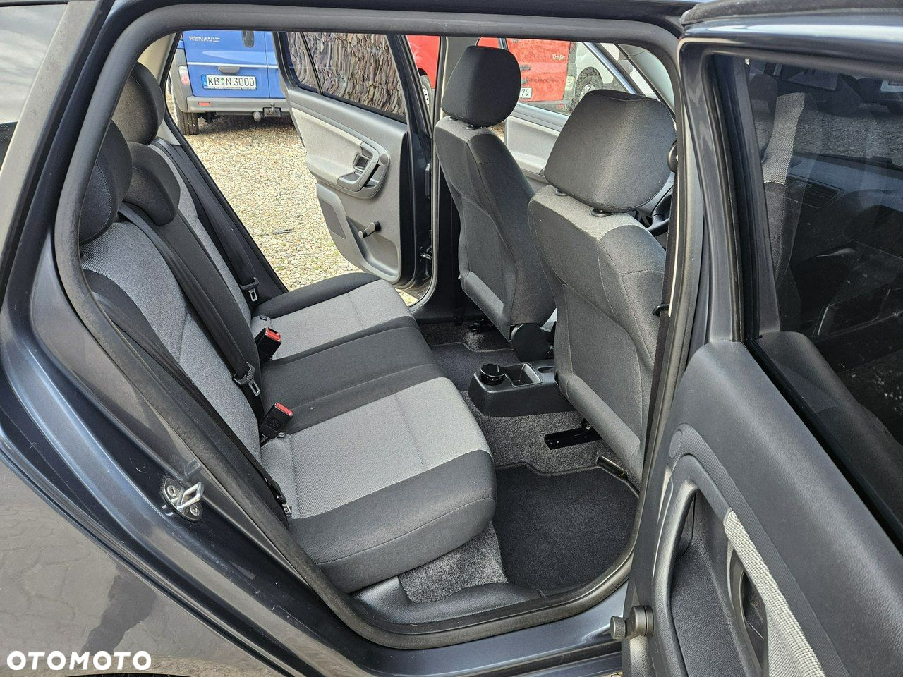 Skoda Fabia - 11