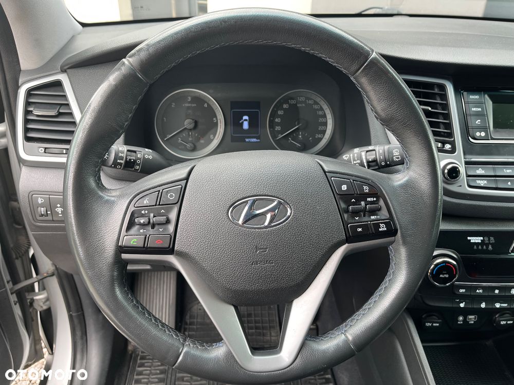Hyundai Tucson 2.0 CRDI Comfort 4WD - 16