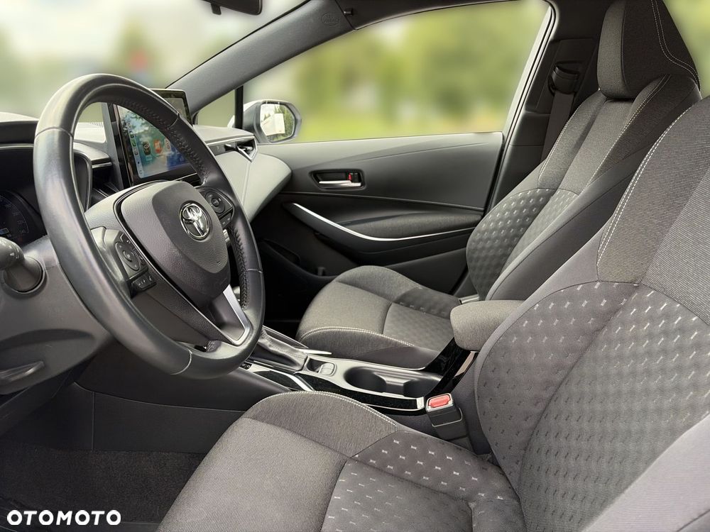 Toyota Corolla 1.8 Hybrid Comfort - 15