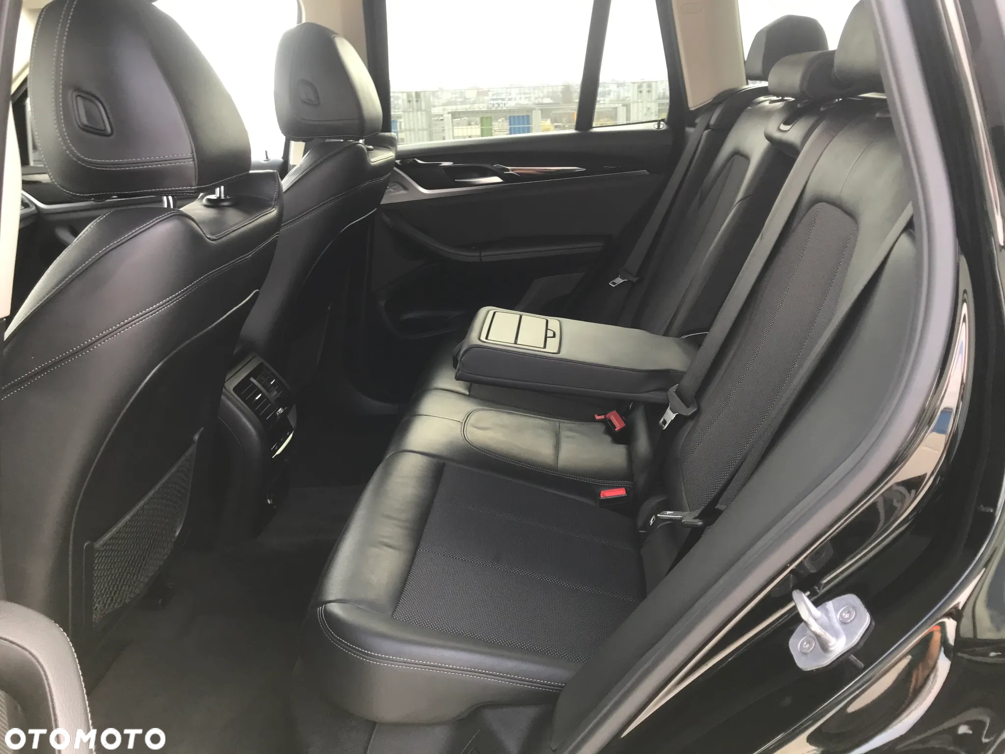 BMW X3 xDrive20i sport - 24