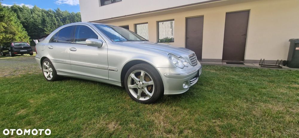 Mercedes-Benz Klasa C 200 Kompressor Sport Edition - 10