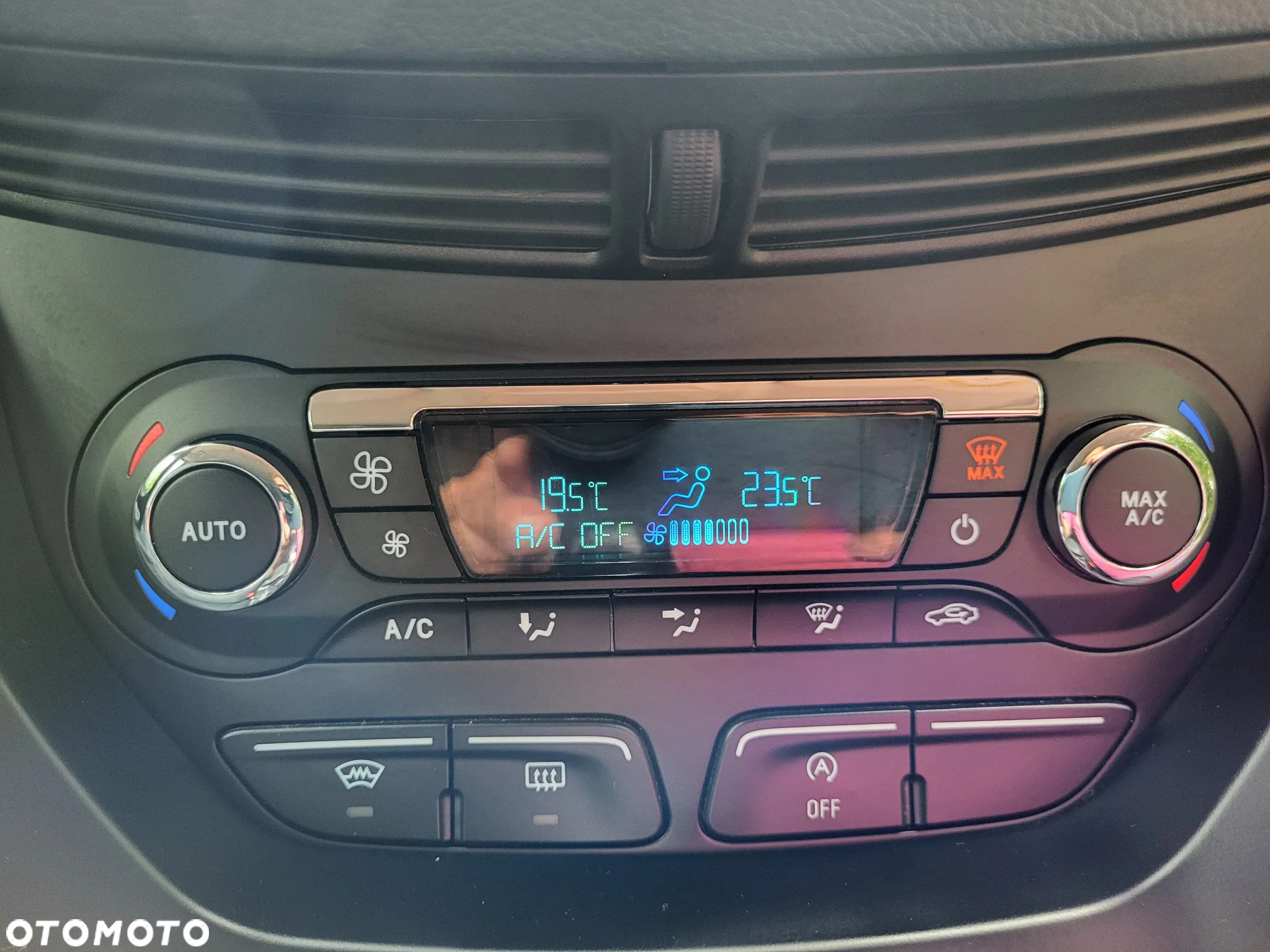 Ford Grand C-MAX 1.6 EcoBoost Titanium - 18