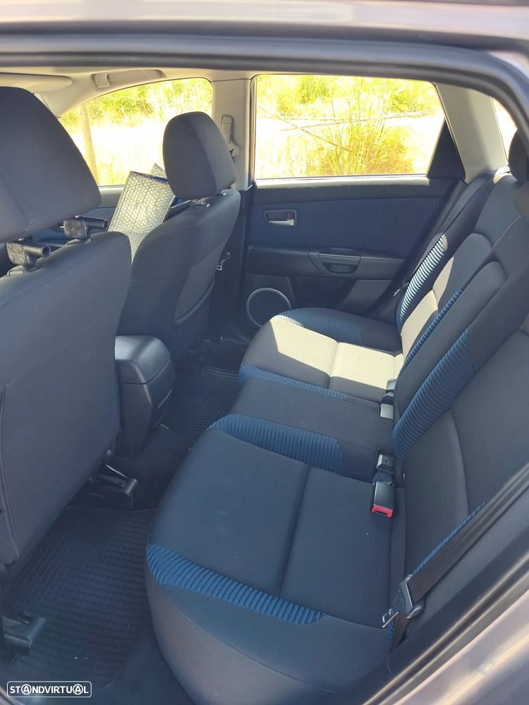 Mazda 3 Hatchback MZR 1.6 CD Sport - 2
