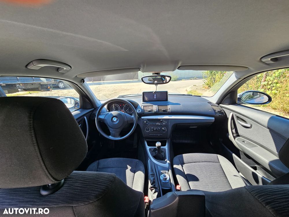 BMW Seria 1 116i - 8