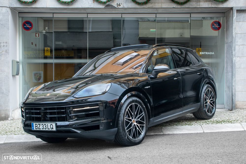 Porsche Cayenne E-Hybrid - 1