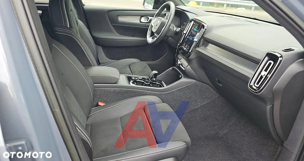 Volvo XC 40 - 15
