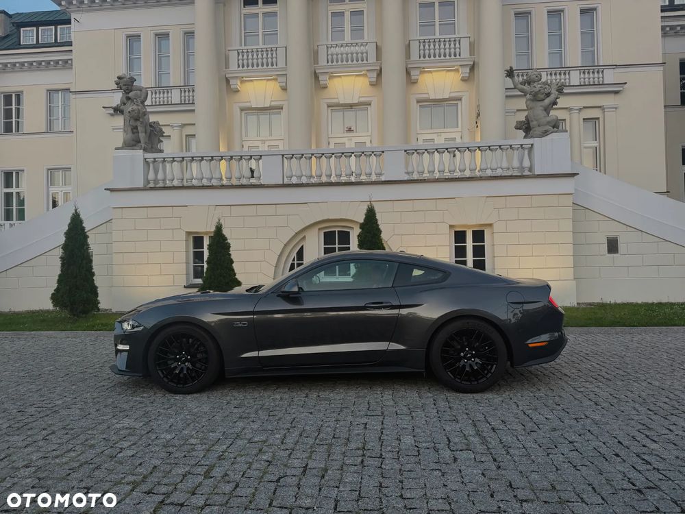 Ford Mustang - 5