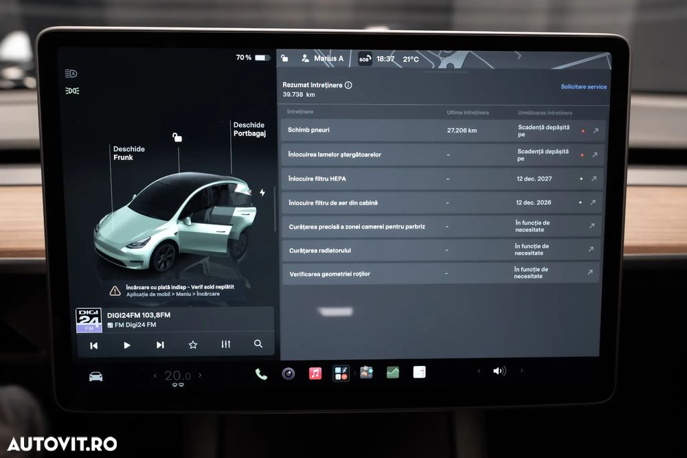 Tesla Model Y Long Range AWD - 18