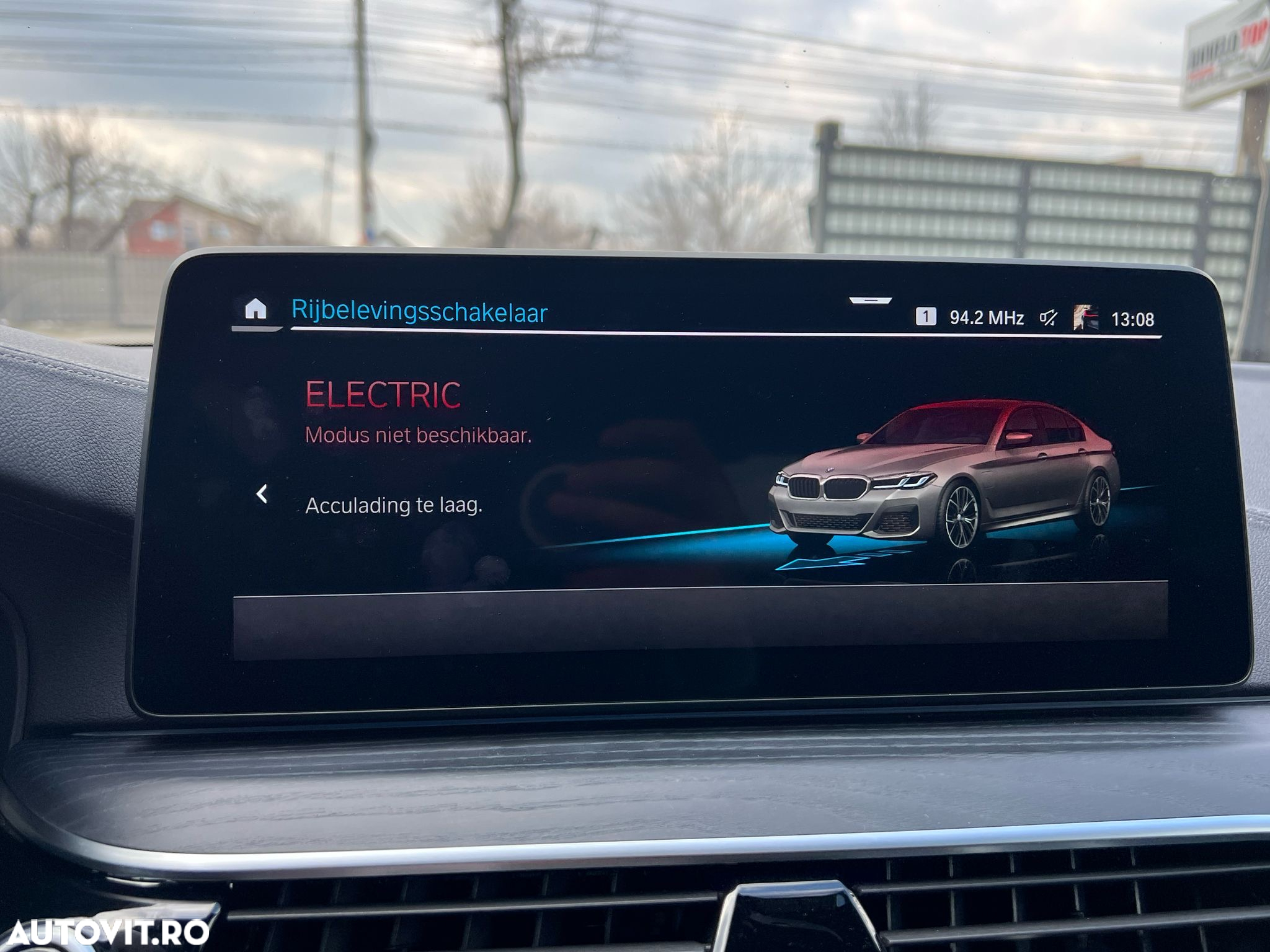 BMW Seria 5 530e Aut. - 18
